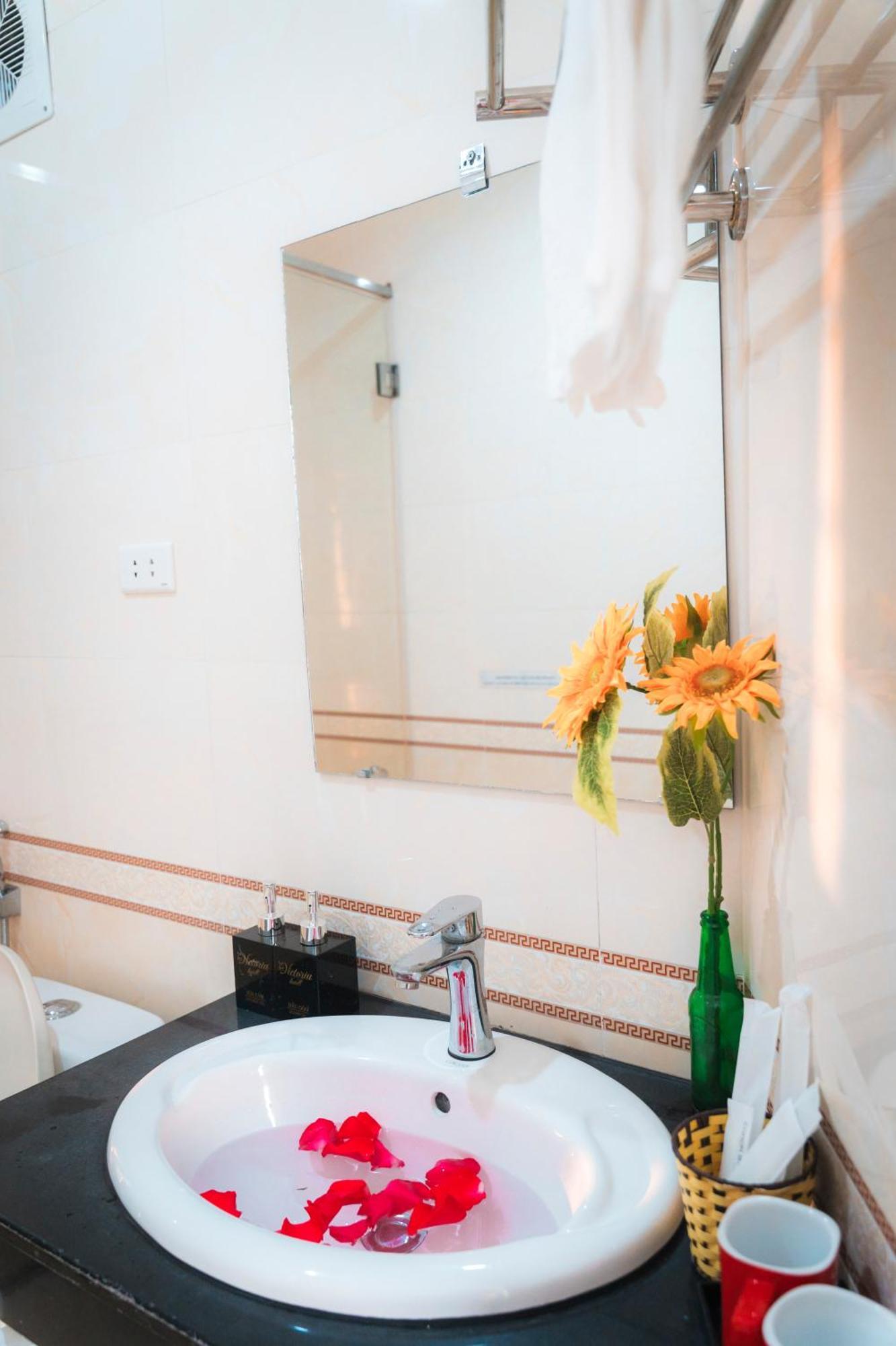 Victoria Hotel Me Tri 河内 外观 照片